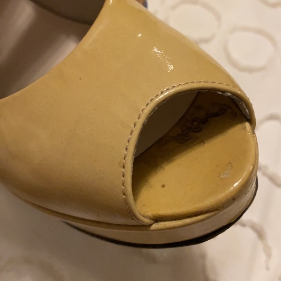 Stuart Weitzman Heels - Picture 6 of 6